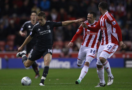 胡荷韬：现在膝盖还有很多问题；已不把自己看作年轻球员了（胡荷韬直言膝盖问题尚多，已不再将自己归为年轻球员）