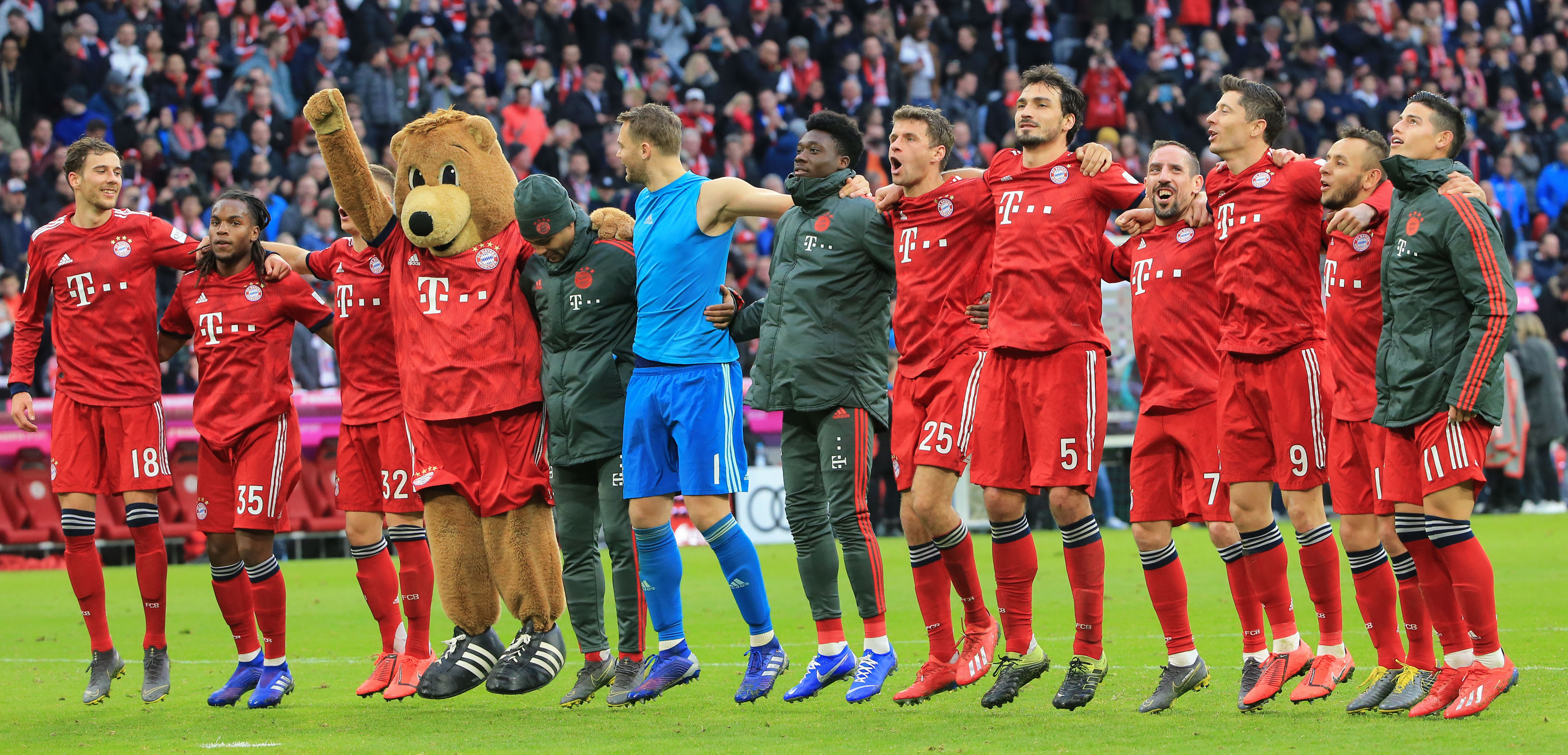 老师请假啦？原来他去……（老师没来上课？其实是去……）