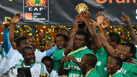 卫报：曼联对沃特金斯估价4000万至4500万镑，维拉要6000万镑（卫报：曼联仅估沃特金斯4000万-4500万英镑，维拉要价高达6000万英镑）