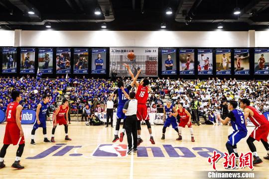 一起出众，瓦科为山东泰山官方合作伙伴一汽大众录制祝福视频（携手出彩，瓦科为山东泰山官方伙伴一汽大众送上祝福视频）