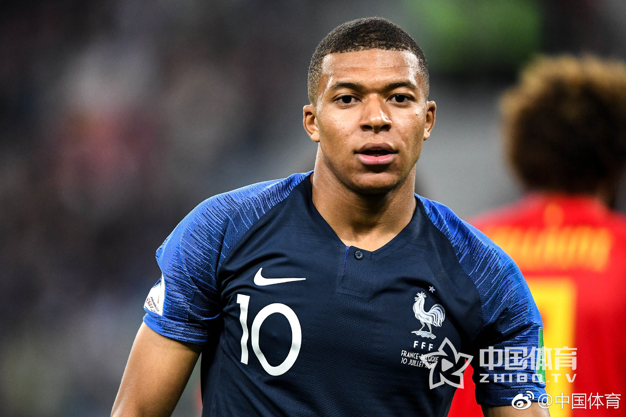 申花出征亚冠：六外援携手出战广岛，斯卢茨基誓言全力以赴（申花远征亚冠：六外援齐上阵对垒广岛，斯卢茨基承诺全力以赴）