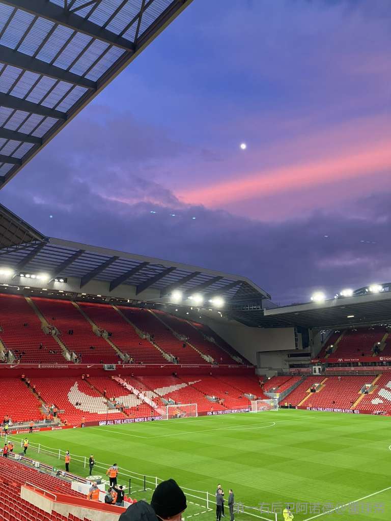 斑马队长，洛卡特利达成尤文生涯200场里程碑（斑马军团队长洛卡特利迎来尤文生涯第200场里程碑）